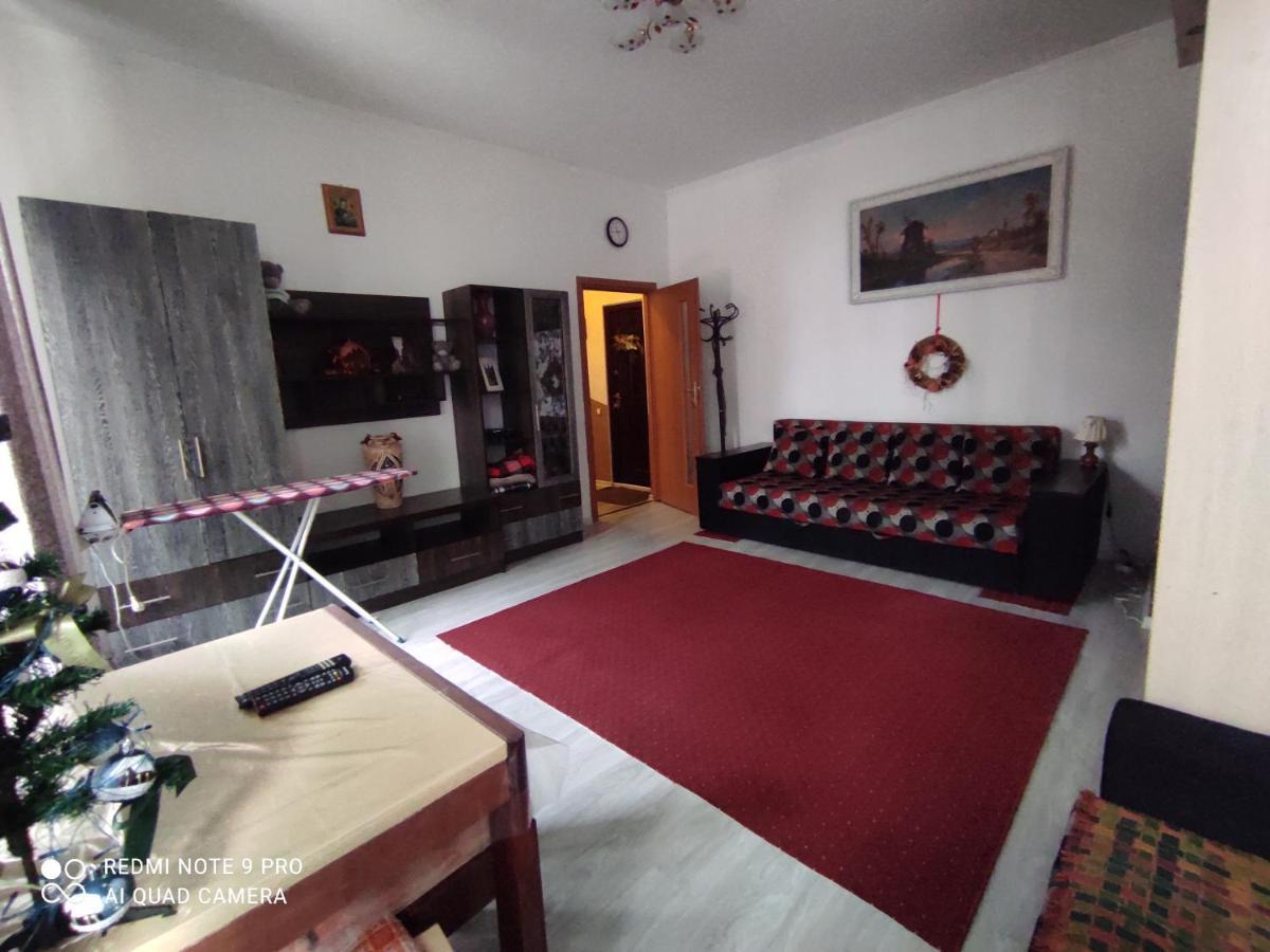 Двокімнатна Квартира В Центрі Міста Lviv Luaran gambar